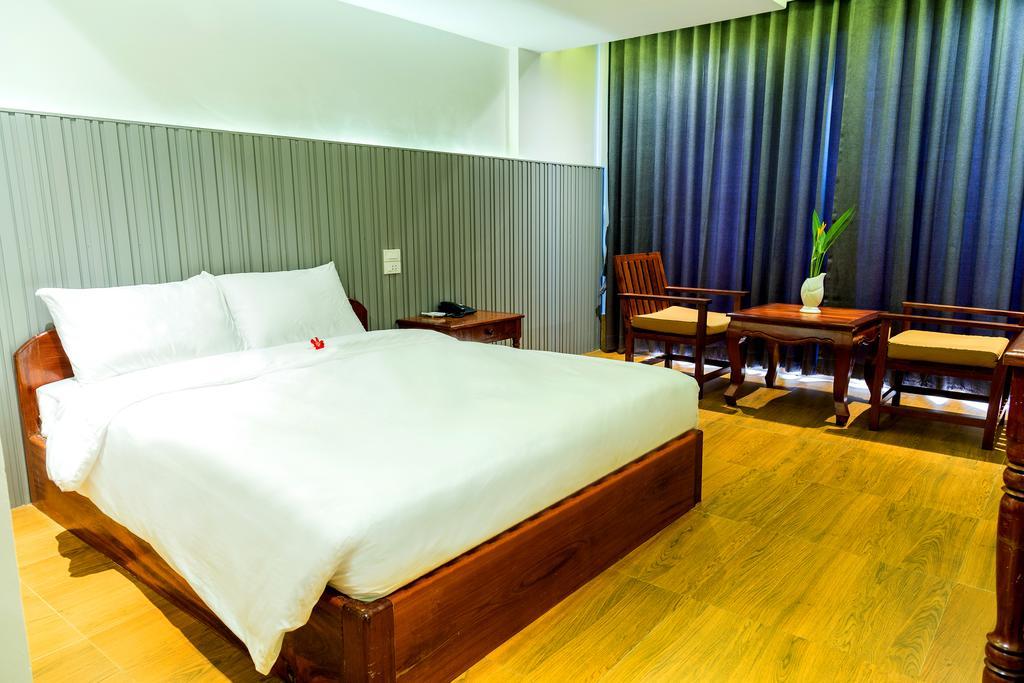 Ly Heng Chhay Hotel Paôy Pêt Екстериор снимка