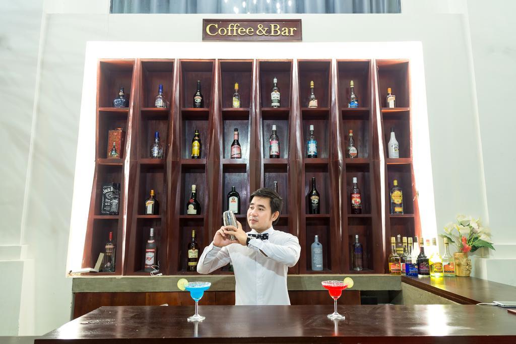 Ly Heng Chhay Hotel Paôy Pêt Екстериор снимка