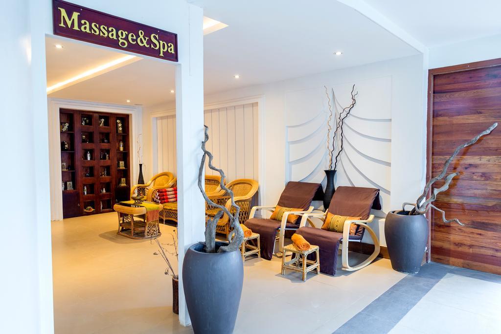 Ly Heng Chhay Hotel Paôy Pêt Екстериор снимка