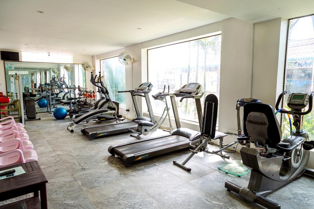 Ly Heng Chhay Hotel Paôy Pêt Екстериор снимка